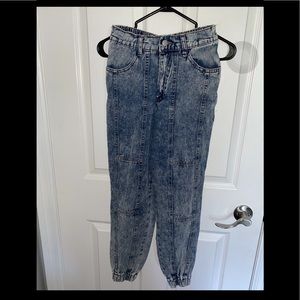 Shein Bleach Washed Elastic Waist Jeans
